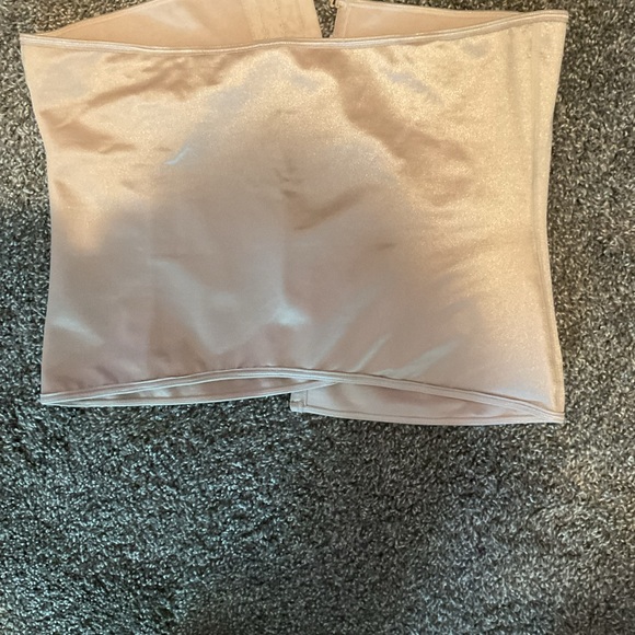 Waist shaper - Picture 4 of 4